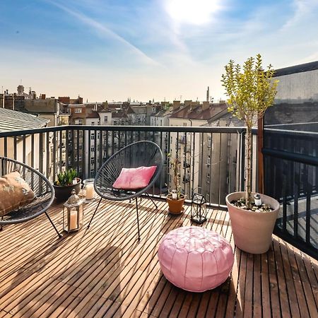 Prague Days - Sunny Riverside Apartments With Terraces 외부 사진