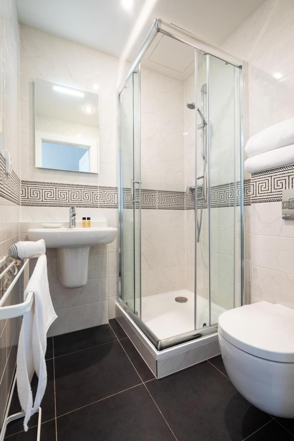 Prague Days - Sunny Riverside Apartments With Terraces 외부 사진